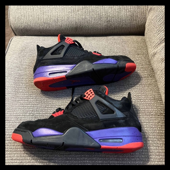 Jordan 4 Raptors - Picture 2 of 8